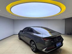 Hyundai Elantra 1.5L CVT GLX Elite - ფოტო 6