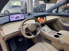 Luxeed Zhiji R7 Pure Electric 802km Max - photo 12