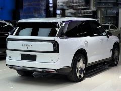 Zeekr 9X Hyper Edition 70kWh Six-Seater - ფოტო 15