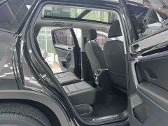 Volkswagen Taos 330TSI FWD Luxury Smart Connect Pro - photo 13