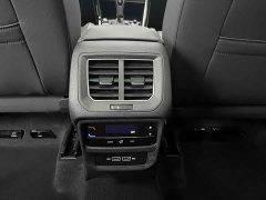 Volkswagen Taos 330TSI FWD Luxury Smart Connect Pro - photo 15