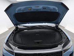Li Auto ONE Extended Range 6-Seater - ფოტო 17