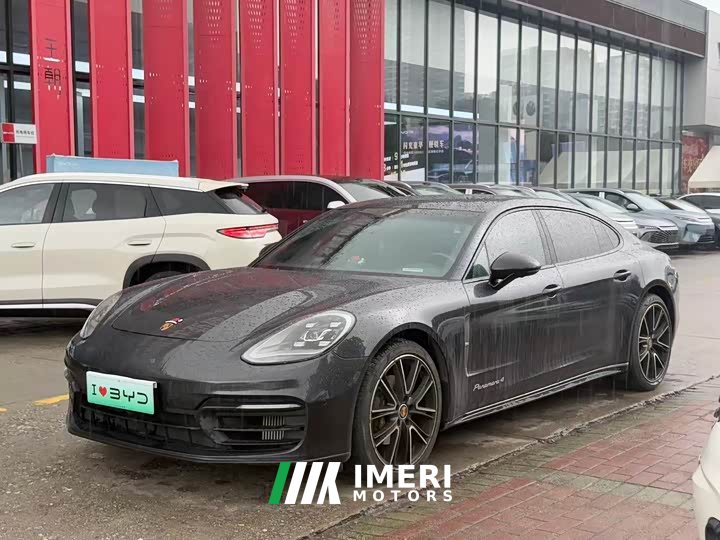 Porsche Panamera 4 Executive Extended Platinum Edition 2.9T - car from China
