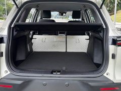 Wuling Xingyun 2.0L DHT Standard Edition - ფოტო 3