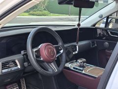 FAW Hongqi E-HS9 Qixiang Edition 6-Seater 460km - ფოტო 12