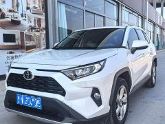 Toyota RAV4 2.0L CVT FWD Fashion Plus - ფოტო 1