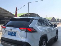 Toyota RAV4 2.0L CVT FWD Fashion Plus - ფოტო 6