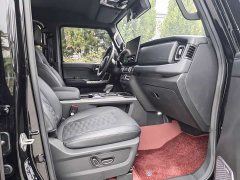 Mercedes-Benz 212 T01 2.0T Mechanic Edition - photo 17