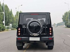 Mercedes-Benz 212 T01 2.0T Mechanic Edition - photo 9