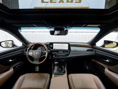 Lexus ES 200 Luxury - фото 13