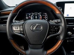 Lexus ES 200 Luxury - фото 15