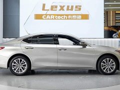 Lexus ES 200 Luxury - фото 4