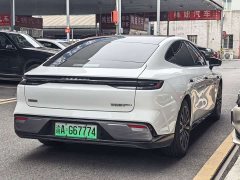 Geely Galaxy Xingyao 8 130km EM-i Flagship - ფოტო 10