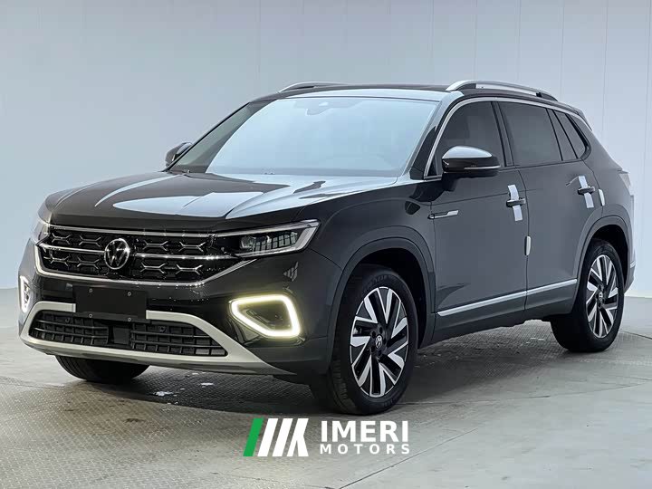 Volkswagen Taos 300TSI FWD Luxury Plus Advanced Edition - car from China