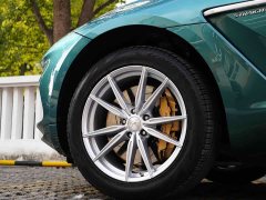 Aston Martin DBX 3.0T Inline-Six - фото 9