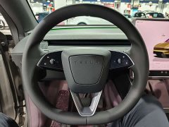 Tesla Model Y L Long Range All-Wheel Drive - ფოტო 10