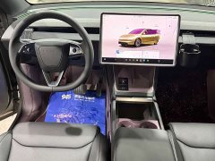 Tesla Model Y L Long Range All-Wheel Drive - ფოტო 5