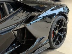 Lamborghini Revuelto 6.5L PHEV Standard - photo 18