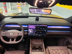NIO ES8 Six-Seat Executive Luxury Edition - ფოტო 7