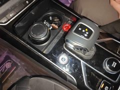 FAW Red Flag HS5 Facelift 2.0T Smart Connected Premium Edition - photo 15