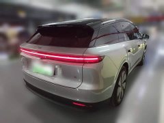 Li Auto i6 Four-Wheel Drive Standard Edition - ფოტო 6