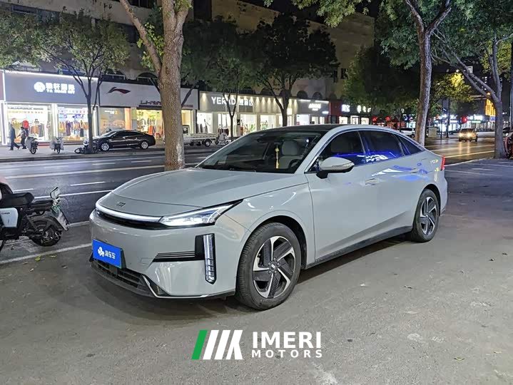 Geely Galaxy L6 125km MAX - ავტომობილი ჩინეთიდან