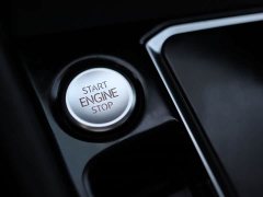 Volkswagen Sagitar 300TSI DSG Excellence Edition - ფოტო 12
