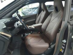 BMW iX xDrive40 - ფოტო 14