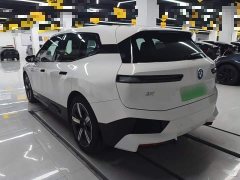 BMW iX xDrive40 - ფოტო 4