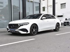 Mercedes-Benz E-Class E 260 L AMG Line - photo 1