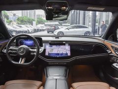 Mercedes-Benz E-Class E 260 L AMG Line - photo 16