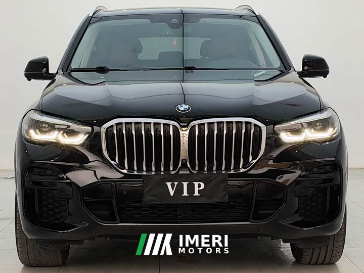 BMW X5 xDrive 30Li M Sport Package - автомобиль из Китая