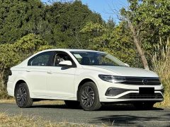 Volkswagen Bora 200TSI DSG Comfort Navigation Edition - фото 9