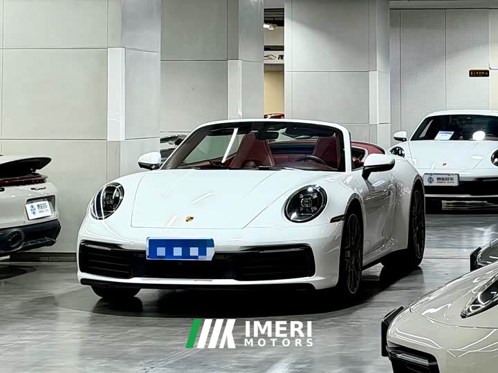 Porsche 911 Carrera Cabriolet 3.0T - автомобиль из Китая