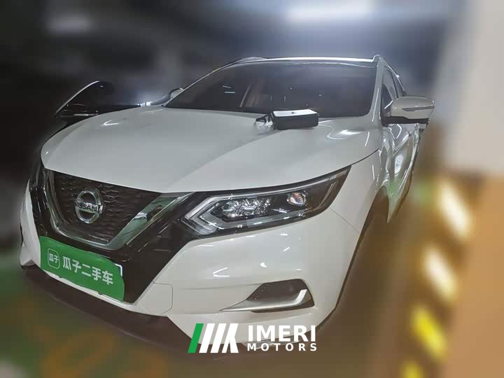 Nissan Qashqai 2.0L CVT XV Premium Luxury - автомобиль из Китая
