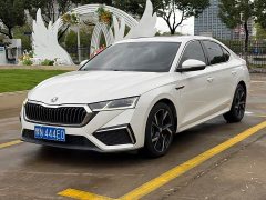 Skoda Octavia PRO TSI280 Premium Edition - фото 1