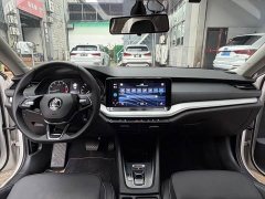 Skoda Octavia PRO TSI280 Premium Edition - фото 11