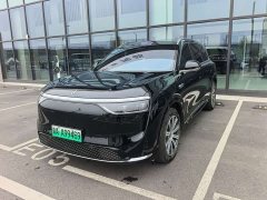 AITO Wenjie M8 Pure Electric Max Five-Seat AWD (192-Channel LiDAR) - ფოტო 1