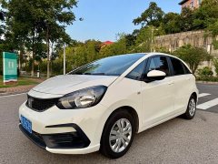 Honda Fit 1.5L CVT Trend Edition - photo 1