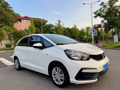 Honda Fit 1.5L CVT Trend Edition - photo 4