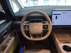 Li Auto MEGA Home Family Edition - photo 10