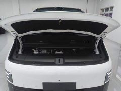 Li Auto MEGA Home Family Edition - photo 19