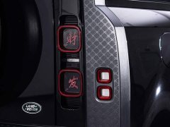 Land Rover Defender 110 3.0T P400 Dark Edition - ფოტო 11