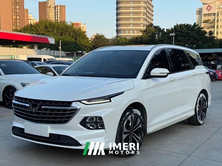 Wuling Victory 1.5T CVT Prestige - автомобиль из Китая