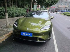 Voyah Lantu Zhaohui L Four-Wheel Drive Ultra - photo 2