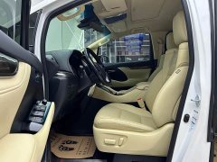 Toyota Vellfire Crown Hybrid 2.5L HV Luxury Edition - photo 5