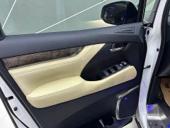 Toyota Vellfire Crown Hybrid 2.5L HV Luxury Edition - photo 6