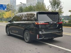 Voyah Dreamer Facelift PHEV Champion Edition - photo 17