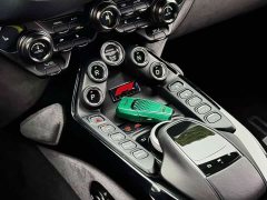 Aston Martin V8 Vantage 4.0T V8 F1 Edition Coupe - фото 11