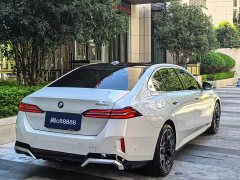 BMW 5 Series 530Li Luxury M Sport Package - photo 7